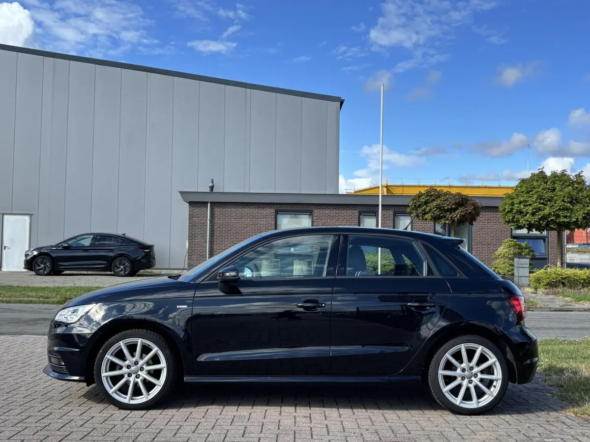 1.0 TFSI Sport S line Edition cruise bluetooth