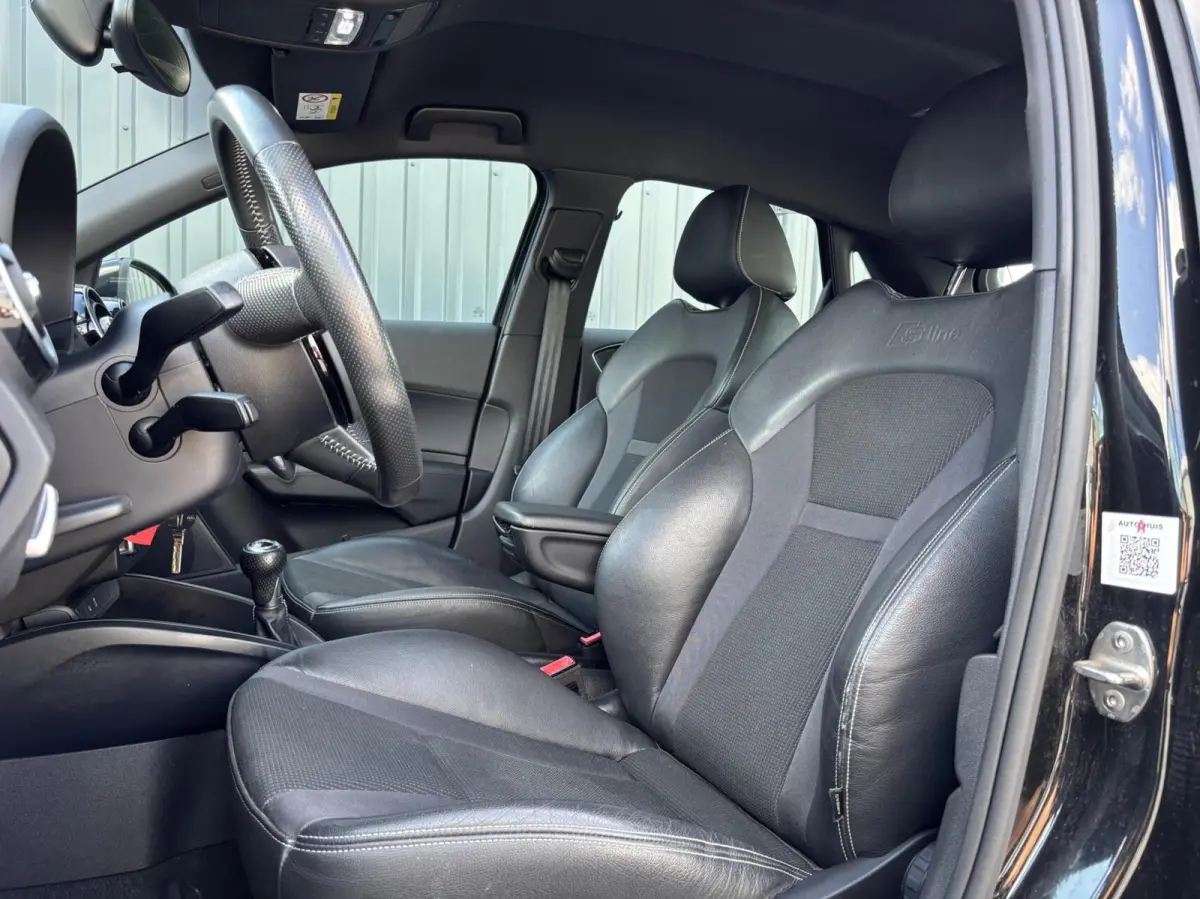 1.0 TFSI Sport S line Edition cruise bluetooth