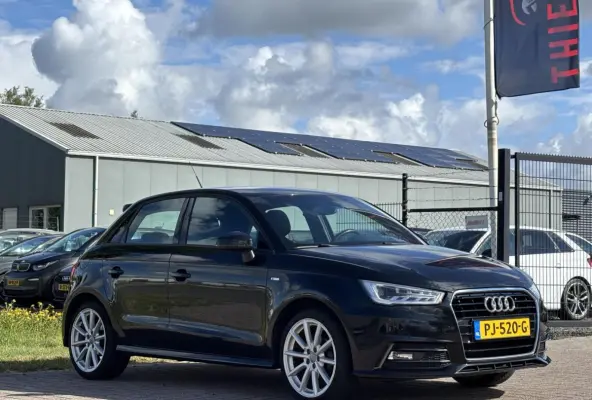 1.0 TFSI Sport S line Edition cruise bluetooth
