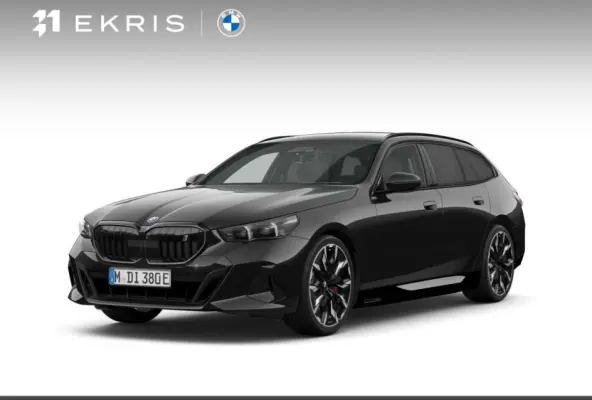 eDrive40 84 kWh M Sportpakket Pro | Glazen Panoramadak | Innovation Pack | Comfort Pack | Travel Pack | Trekhaak