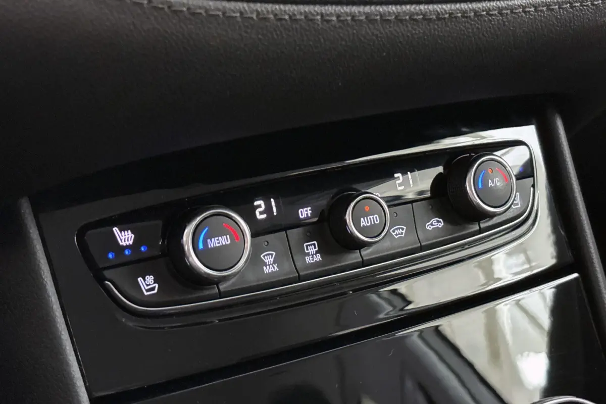 1.6 Turbo Ultimate Leder Stoelventilatie Stoelverwarming Memory Keyless