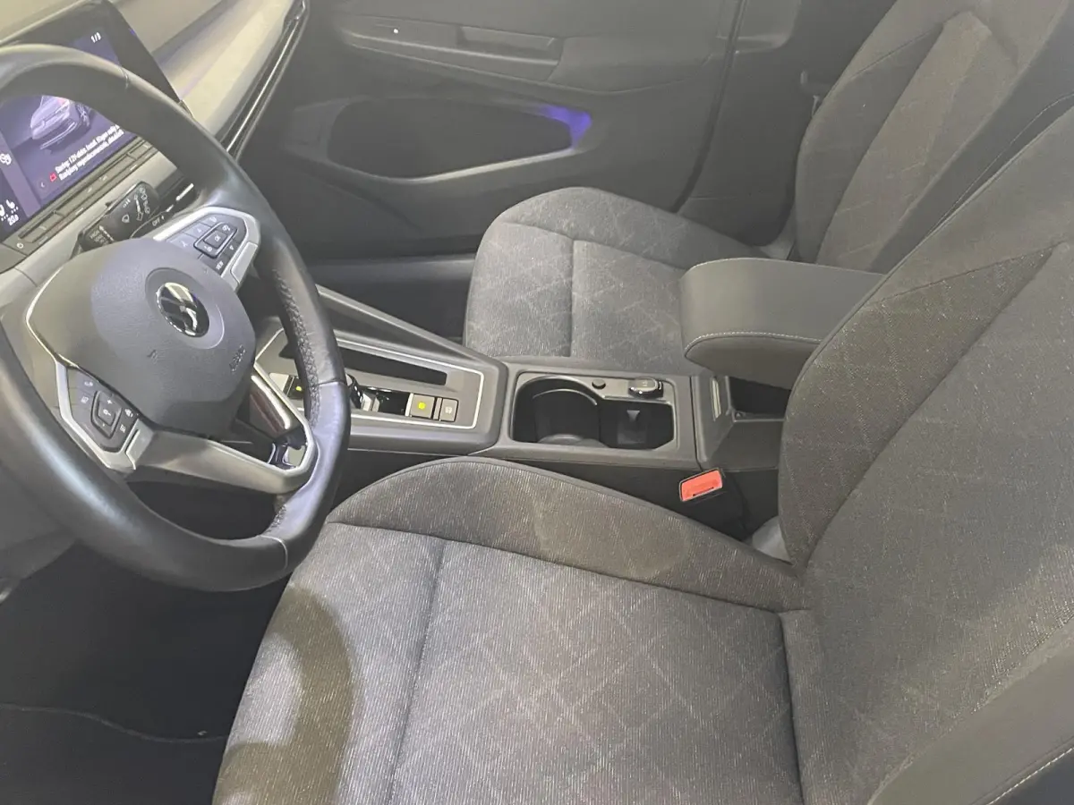 1.0 eTSI 110pk DSG Life Automaat Navigatie Climate Control Parkeer sensoren Cruise control adaptieve Stoelverwarming Led