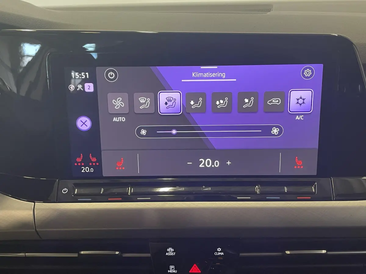 1.0 eTSI 110pk DSG Life Automaat Navigatie Climate Control Parkeer sensoren Cruise control adaptieve Stoelverwarming Led