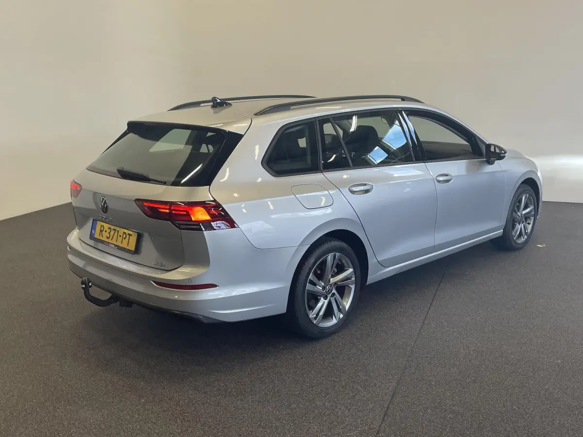 1.0 eTSI 110pk DSG Life Automaat Navigatie Climate Control Parkeer sensoren Cruise control adaptieve Stoelverwarming Led
