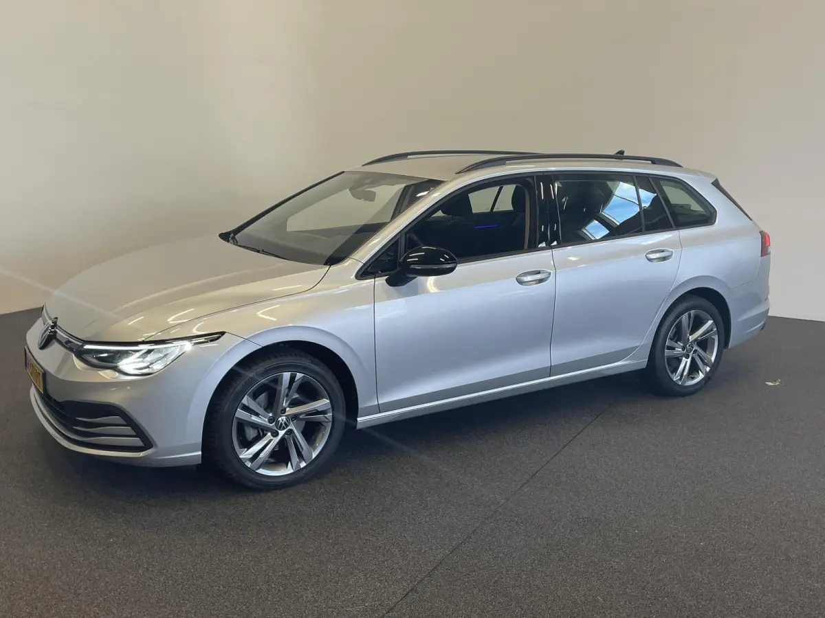 1.0 eTSI 110pk DSG Life Automaat Navigatie Climate Control Parkeer sensoren Cruise control adaptieve Stoelverwarming Led