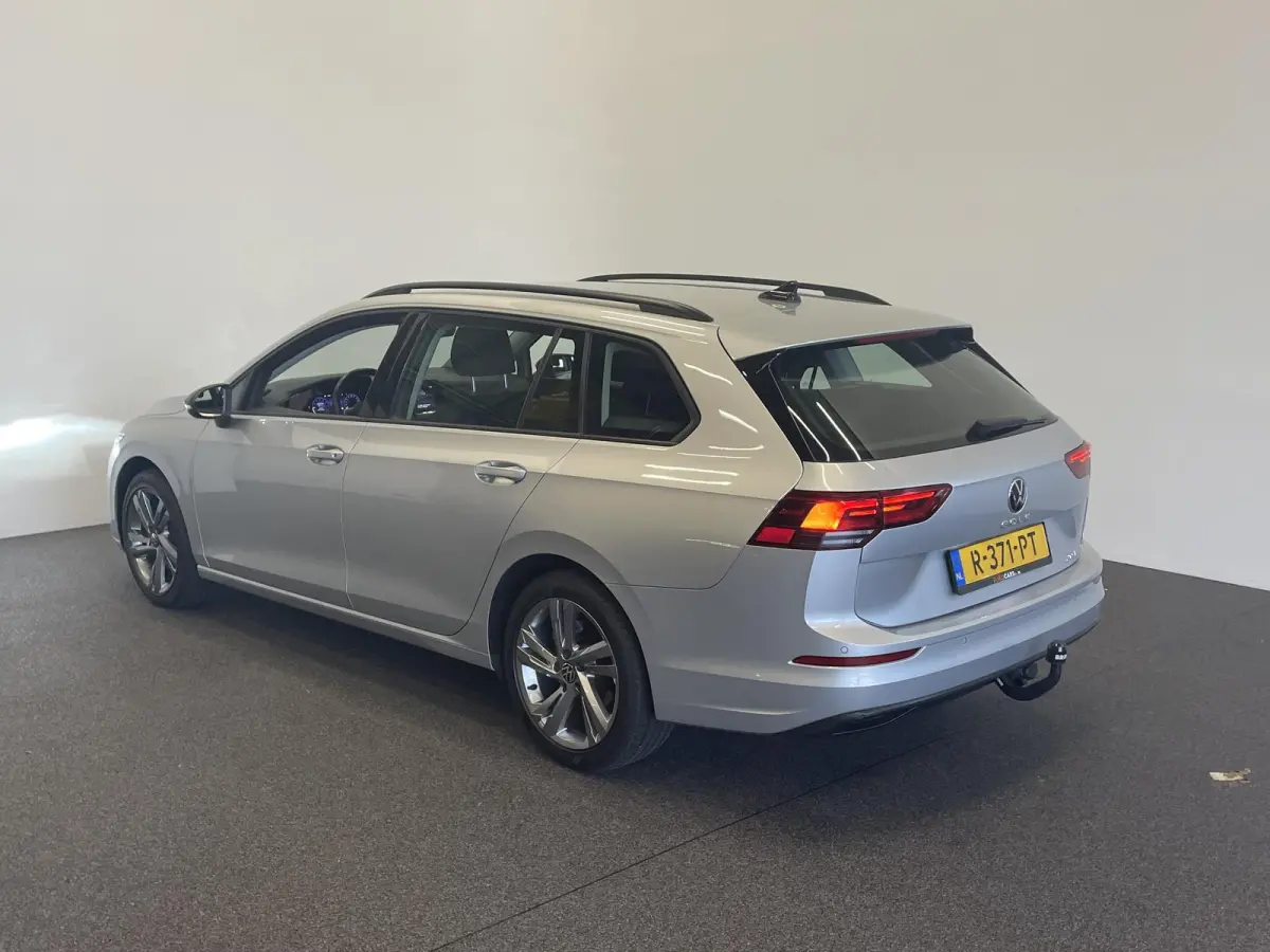 1.0 eTSI 110pk DSG Life Automaat Navigatie Climate Control Parkeer sensoren Cruise control adaptieve Stoelverwarming Led