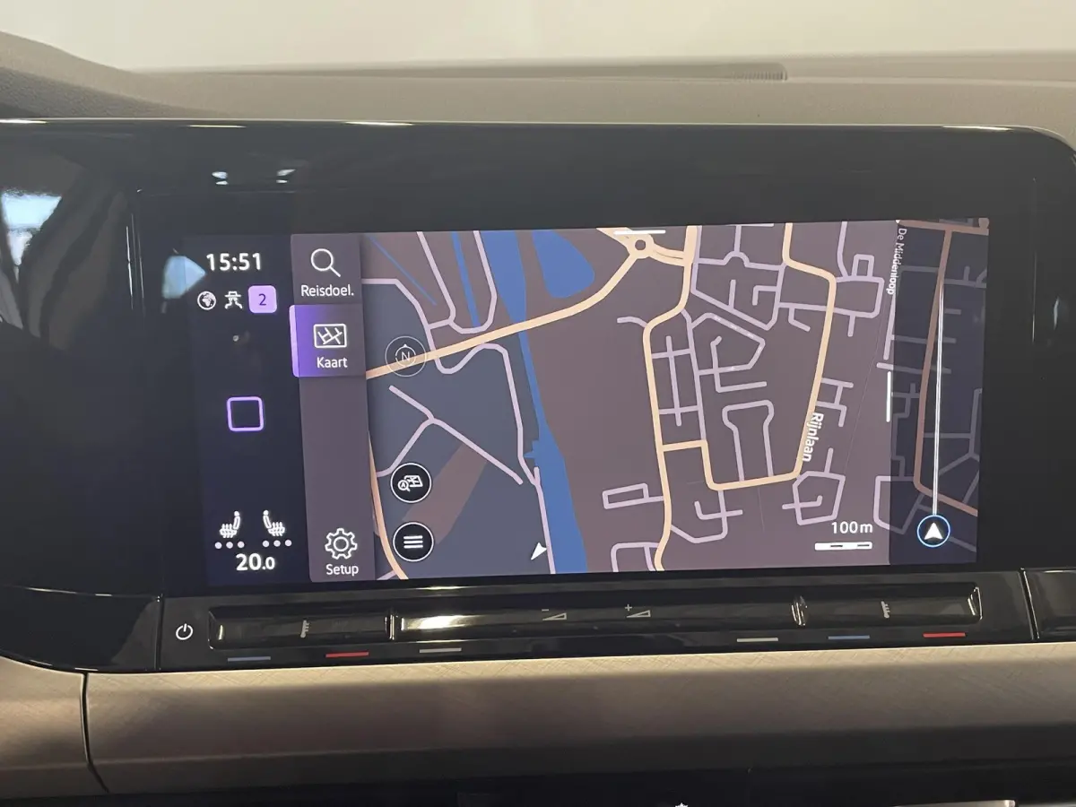 1.0 eTSI 110pk DSG Life Automaat Navigatie Climate Control Parkeer sensoren Cruise control adaptieve Stoelverwarming Led