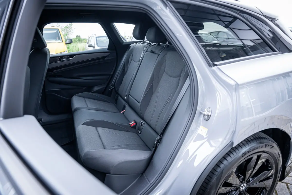 Limited Edition 77 kWh | Lichtmetalen velgen 5-spaaks 19" | Trekhaak elektrisch uitklapbaar | Two-tone unikleur