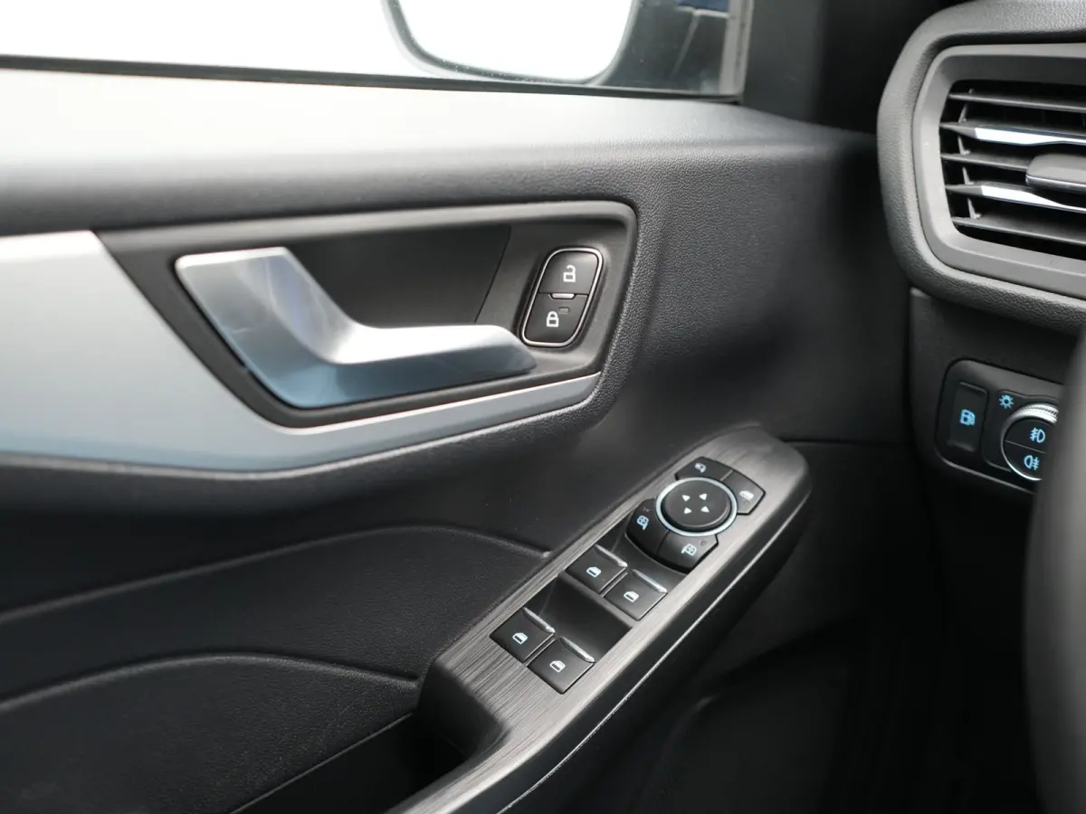 2.5 PHEV 225pk Dealer O.H Cruise Control | Stoelverwarming | Apple Carplay | Navigatie | DAB | 17"L.M | Plug In Hybrid |