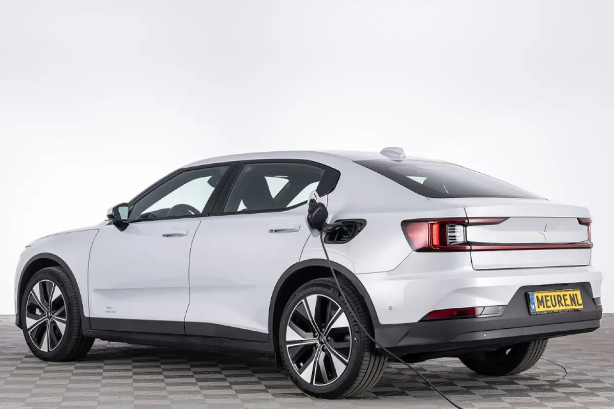 Long Range Dual Motor 82 kWh AWD | SOH: 99,5% |