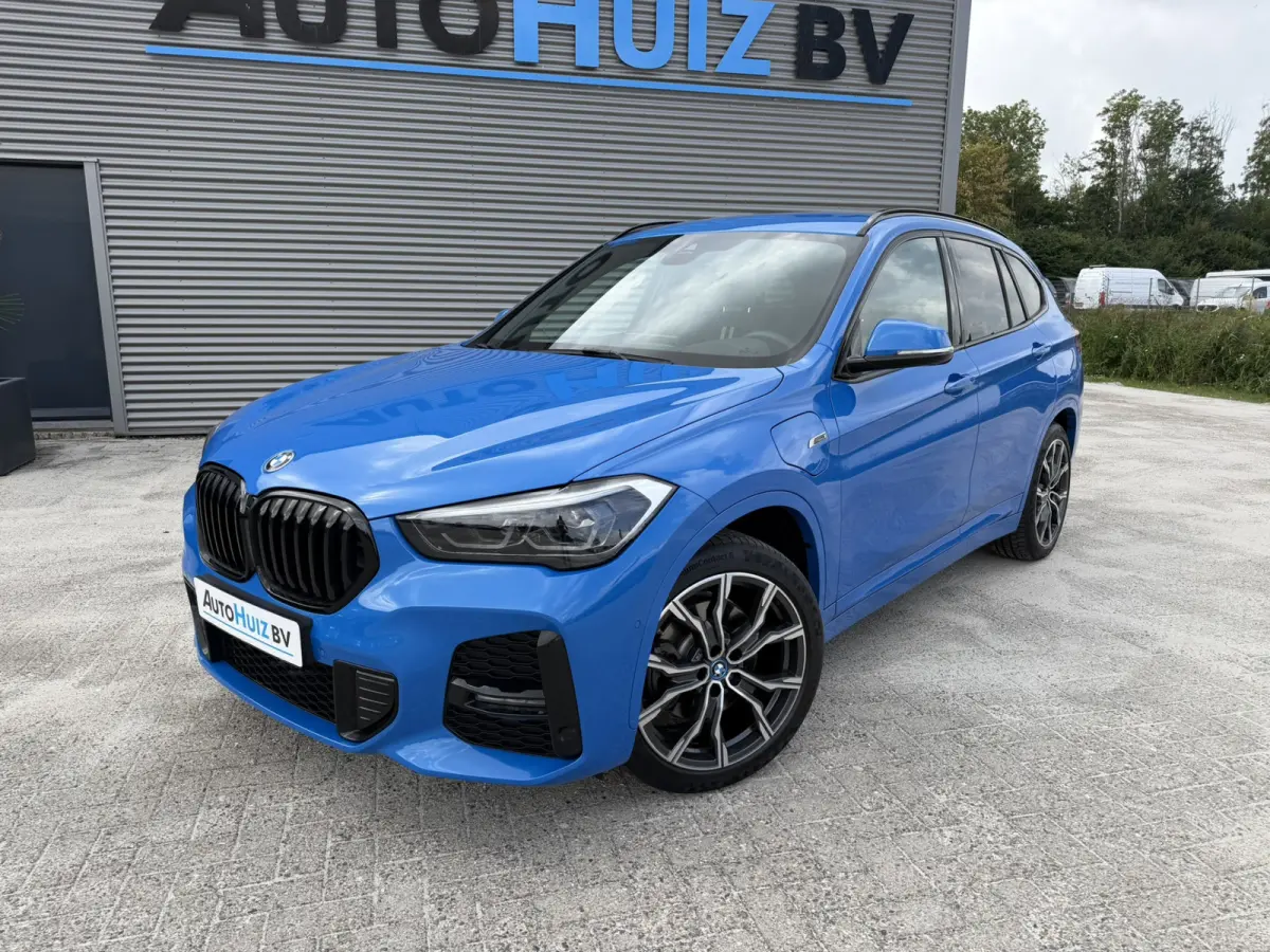 xDrive25e M Sport Head Up ACC Head-Up Display Achteruitrijcamera Carplay 19 Inch SOH 88%