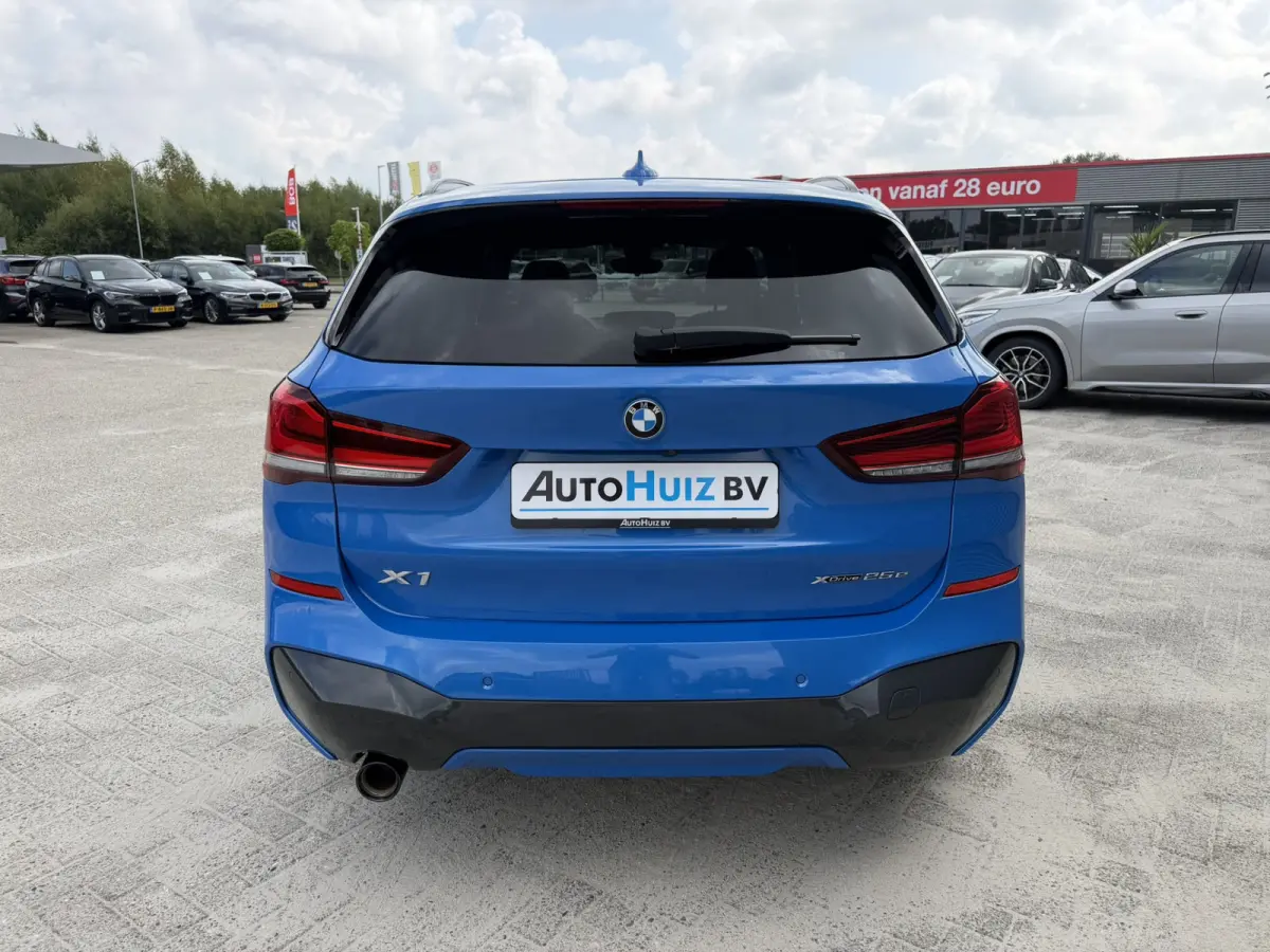 xDrive25e M Sport Head Up ACC Head-Up Display Achteruitrijcamera Carplay 19 Inch SOH 88%