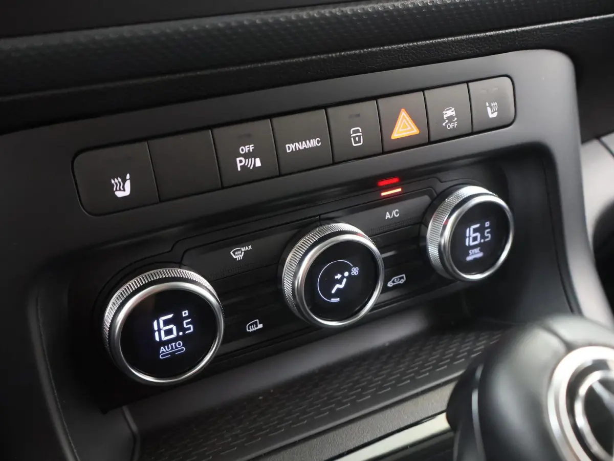 51kW L1 PRO | Navigatie | Parkeercamera | Cruise Control | Stoelverwarming | Certified