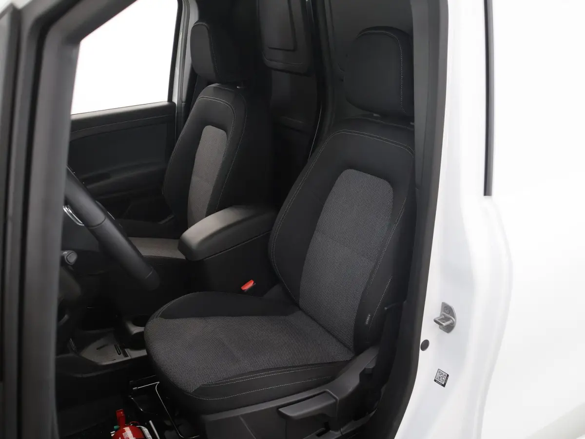 51kW L1 PRO | Navigatie | Parkeercamera | Cruise Control | Stoelverwarming | Certified