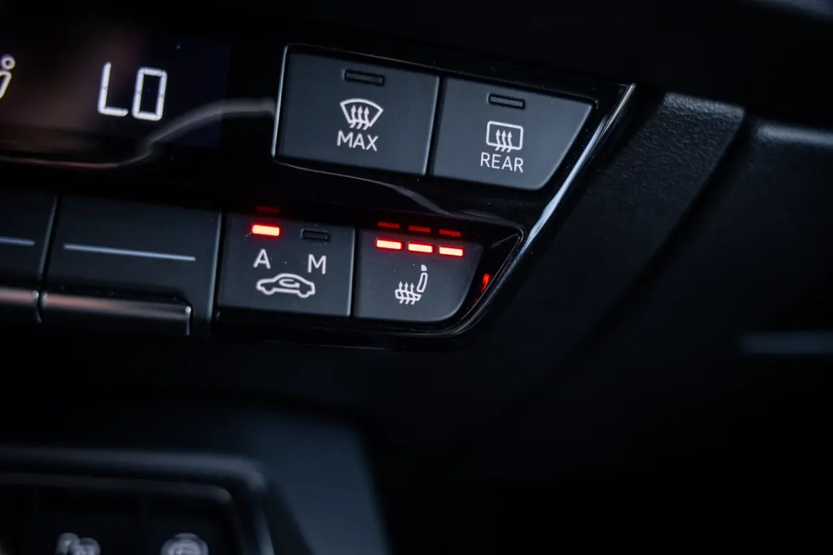 30 TFSI Pro Line | Airco (automatisch) | Apple Carplay/Android Auto|telefoonintegratie premium | Cruise control