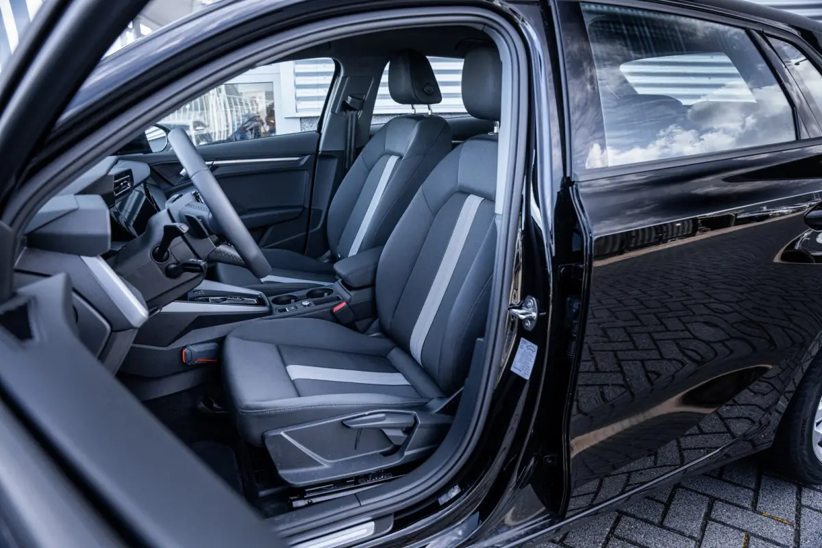 30 TFSI Pro Line | Airco (automatisch) | Apple Carplay/Android Auto|telefoonintegratie premium | Cruise control