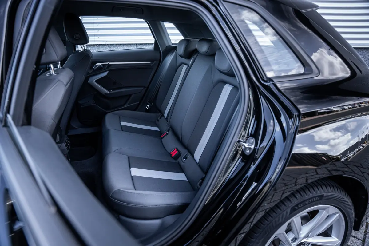 30 TFSI Pro Line | Airco (automatisch) | Apple Carplay/Android Auto|telefoonintegratie premium | Cruise control