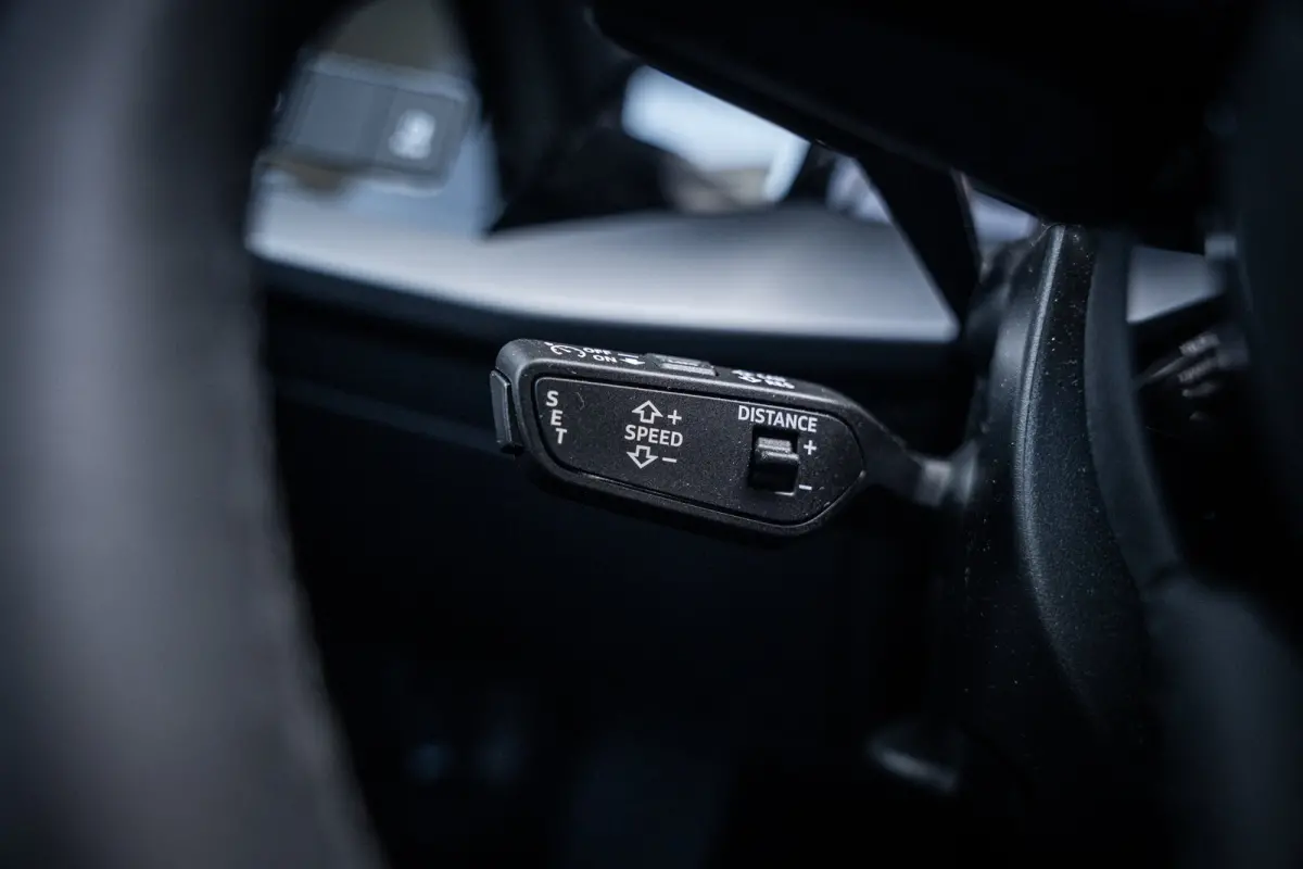 30 TFSI Pro Line | Airco (automatisch) | Apple Carplay/Android Auto|telefoonintegratie premium | Cruise control