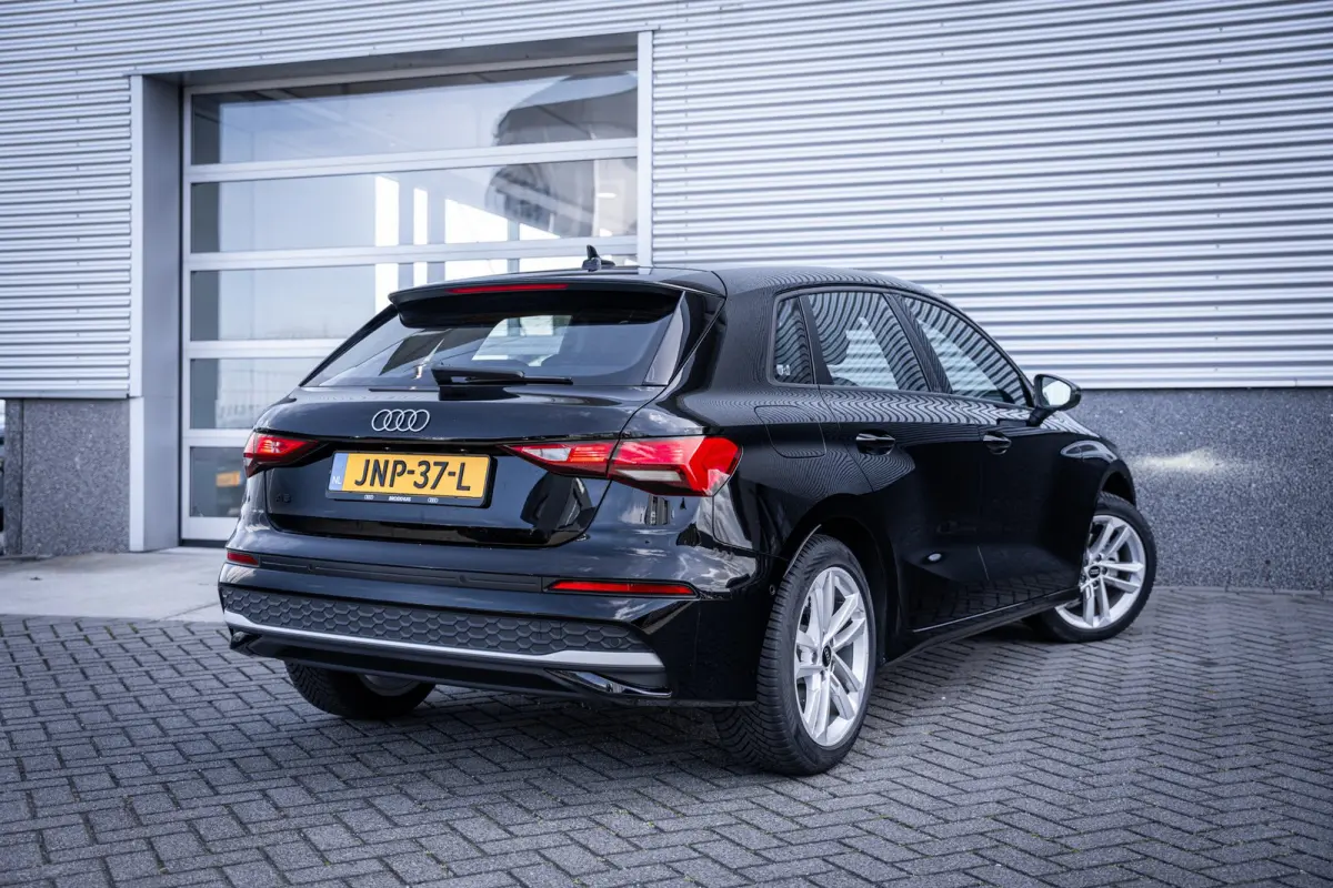 30 TFSI Pro Line | Airco (automatisch) | Apple Carplay/Android Auto|telefoonintegratie premium | Cruise control