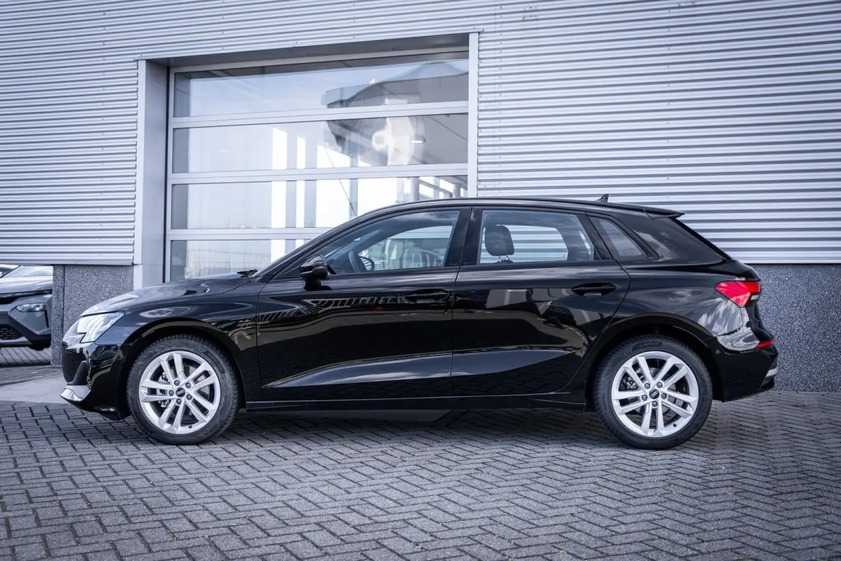 30 TFSI Pro Line | Airco (automatisch) | Apple Carplay/Android Auto|telefoonintegratie premium | Cruise control