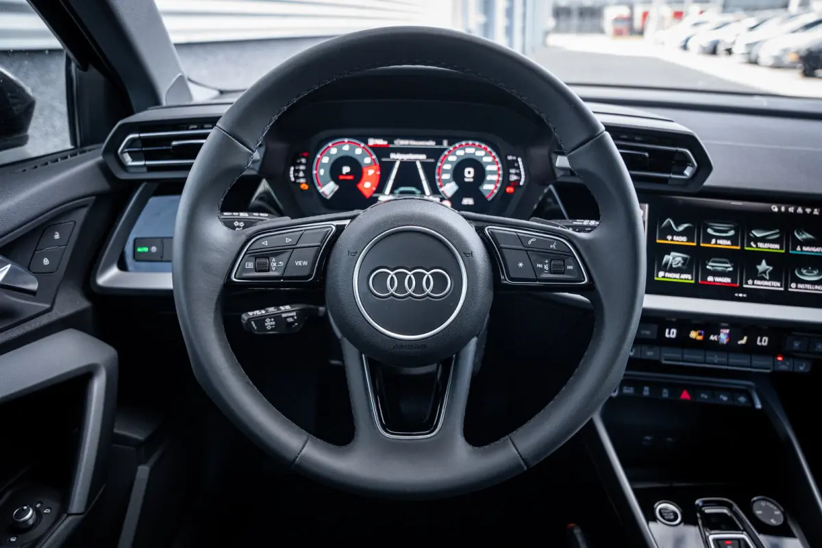 30 TFSI Pro Line | Airco (automatisch) | Apple Carplay/Android Auto|telefoonintegratie premium | Cruise control
