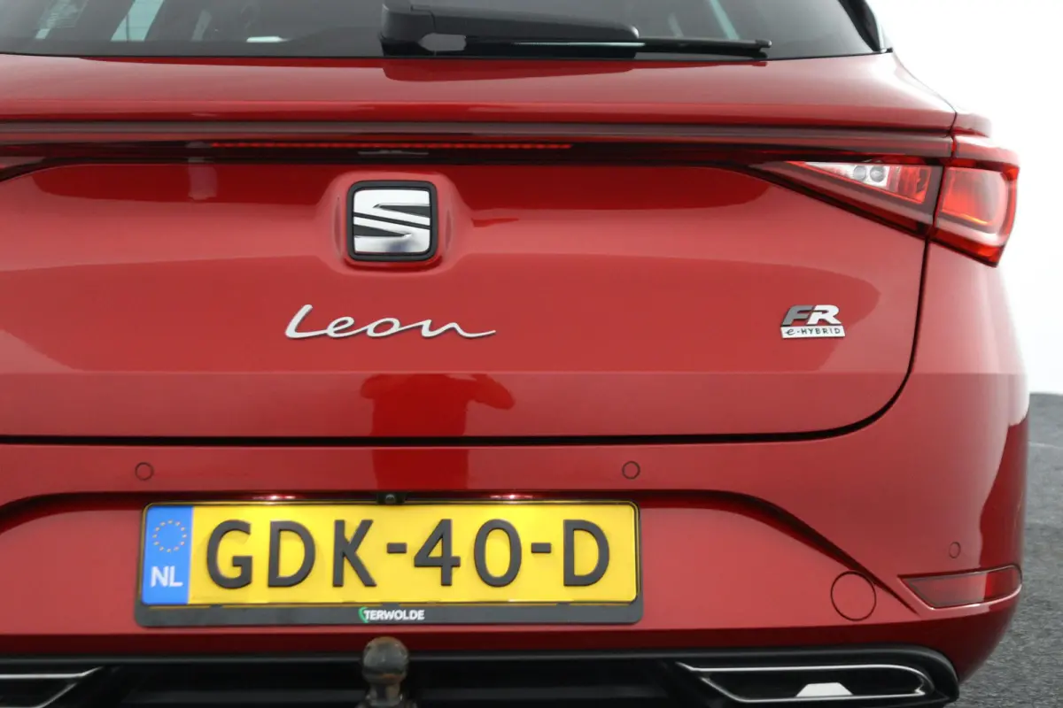 1.4 TSI eHybrid PHEV FR Business Intense | Trekhaak | ACC | Navigatie |