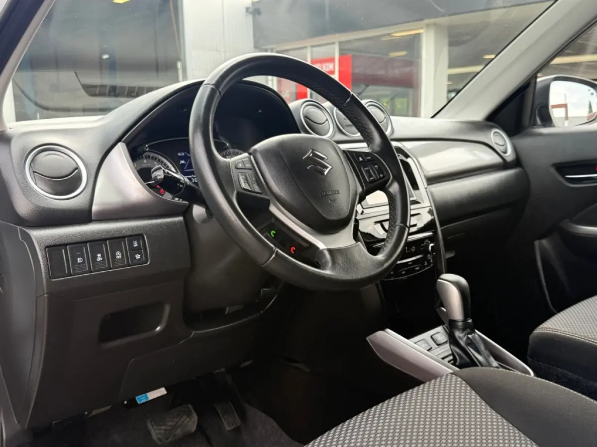 1.4 BoosterJet Select Smart