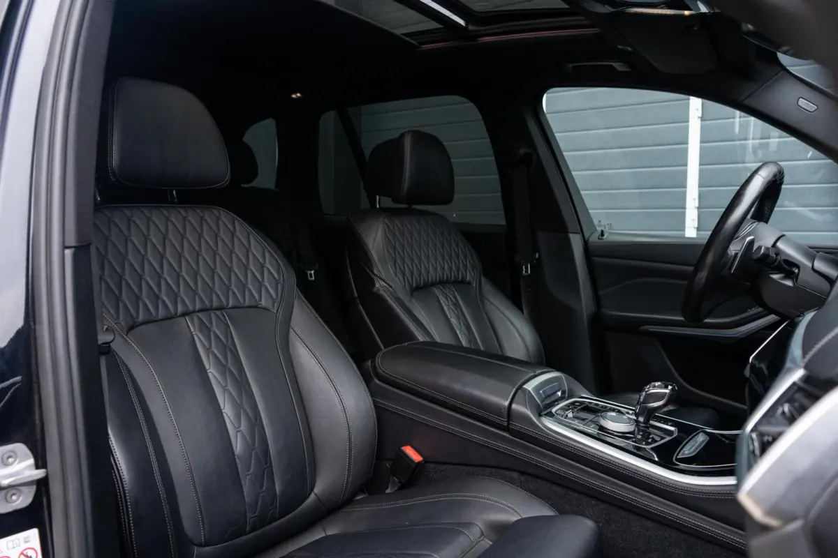 xDrive45e High Executive M-Sport *Aero* Pano* Luchtvering*
