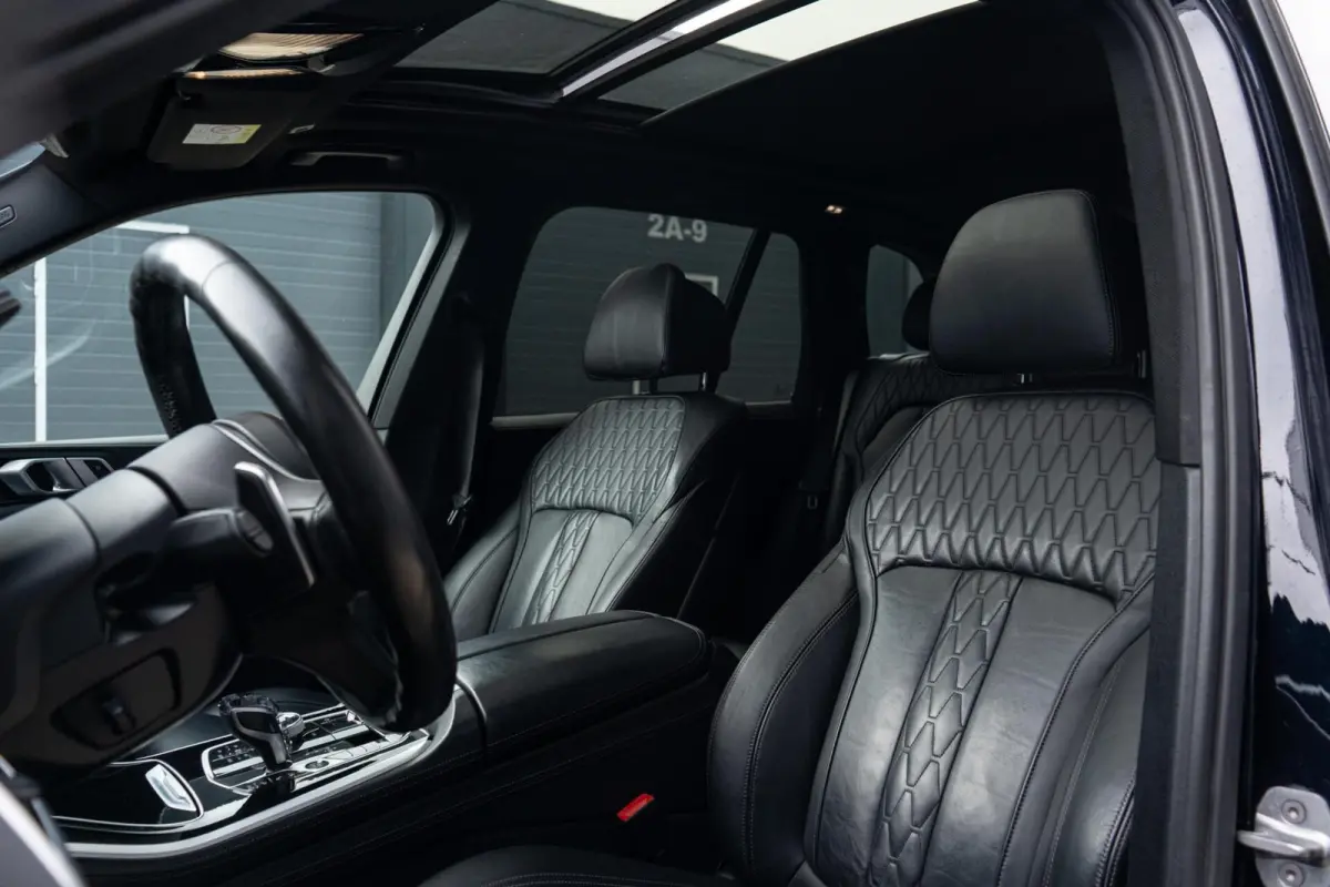 xDrive45e High Executive M-Sport *Aero* Pano* Luchtvering*