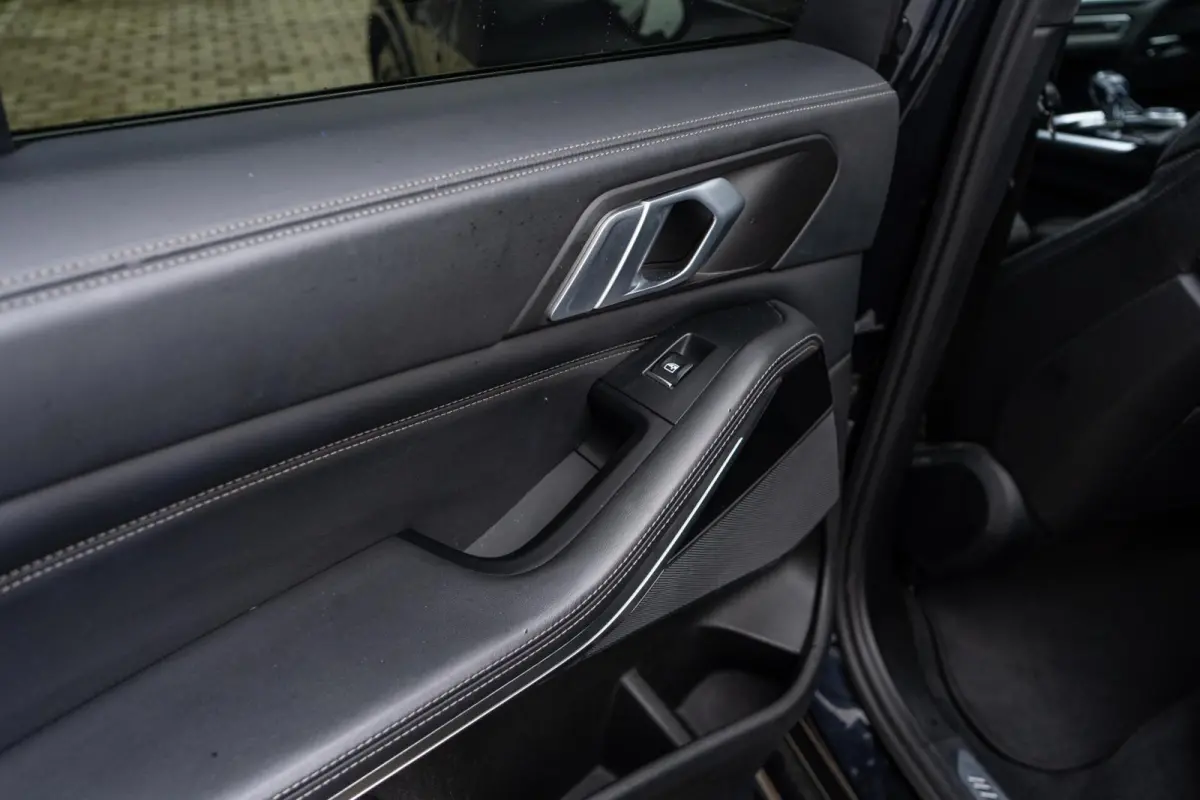 xDrive45e High Executive M-Sport *Aero* Pano* Luchtvering*