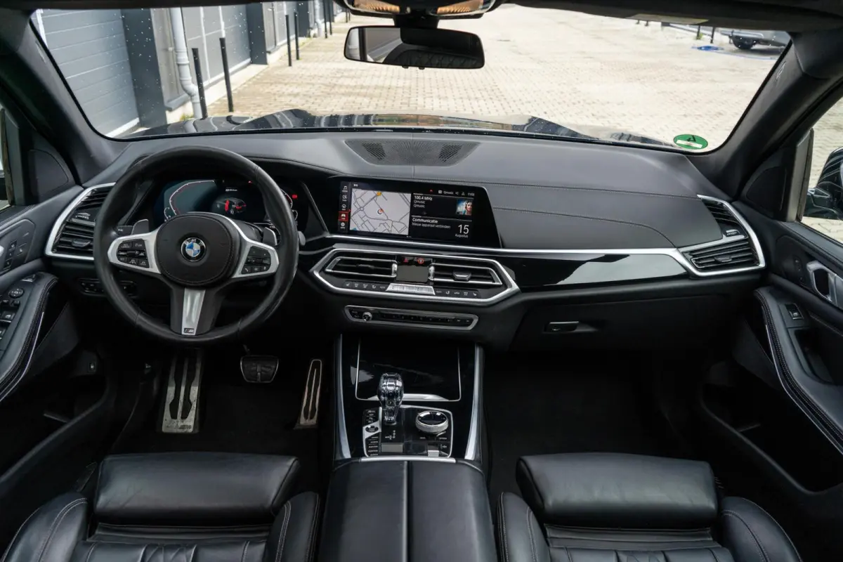 xDrive45e High Executive M-Sport *Aero* Pano* Luchtvering*