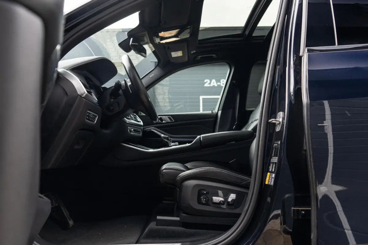 xDrive45e High Executive M-Sport *Aero* Pano* Luchtvering*