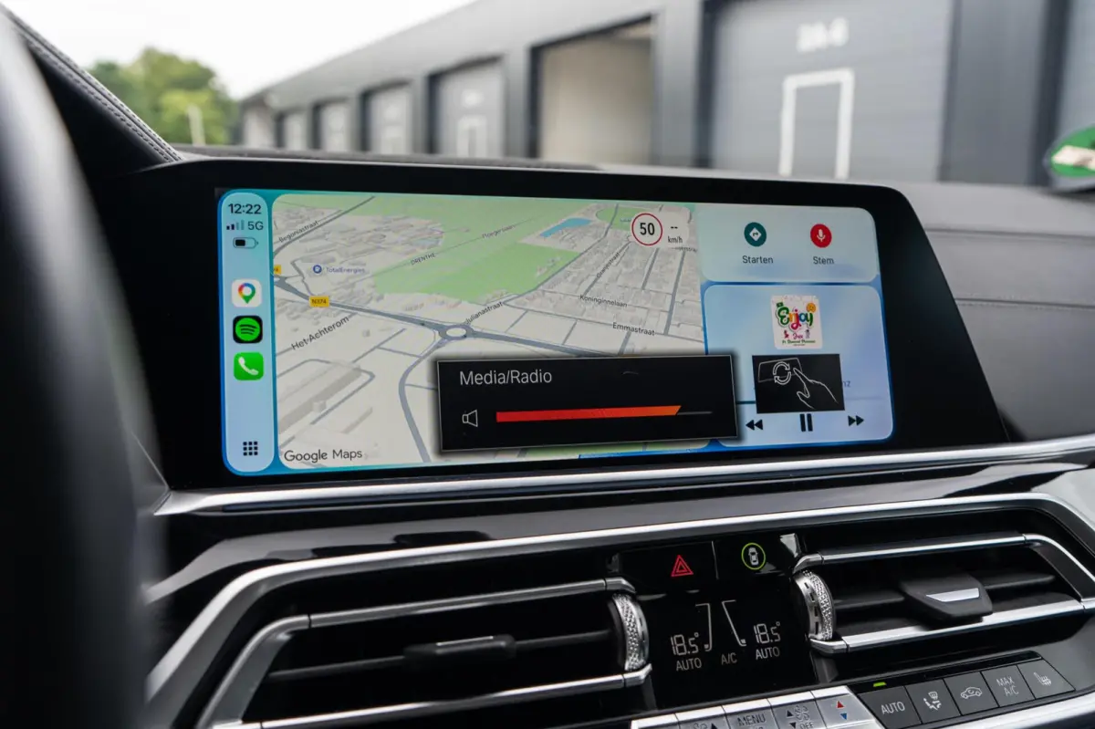 xDrive45e High Executive M-Sport *Aero* Pano* Luchtvering*