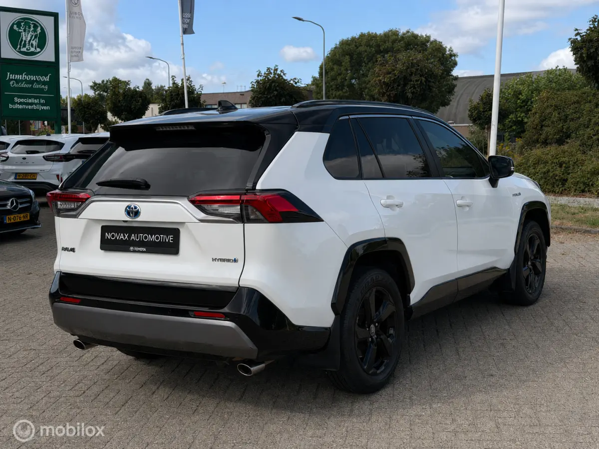 2.5 Hybrid Executive | JBL | leder | 60.951 KM