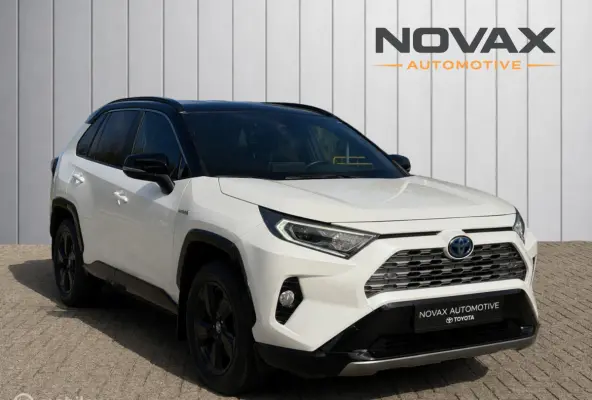 2.5 Hybrid Executive | JBL | leder | 60.951 KM