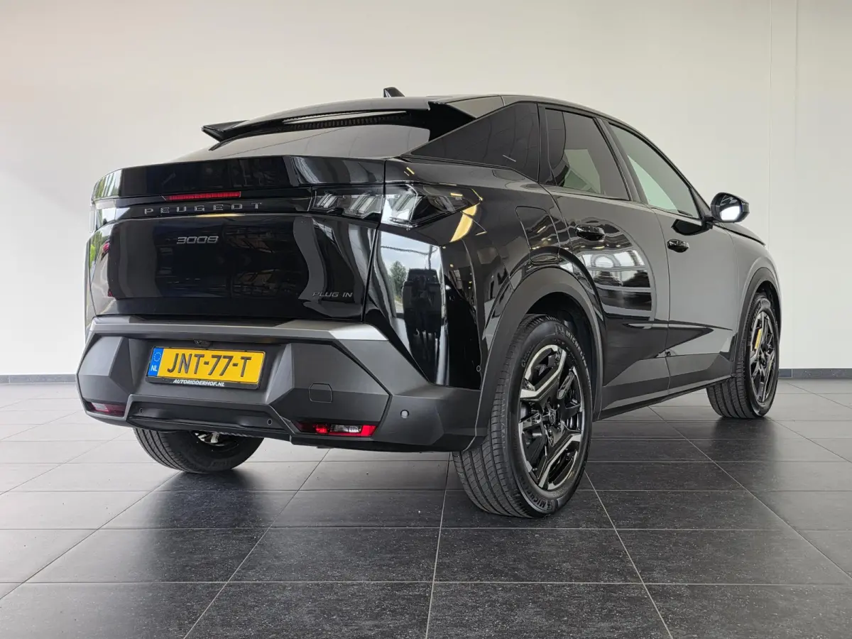 1.6 plug-in Hybrid 195 Allure | Trekhaak | Camera | Cruise Control