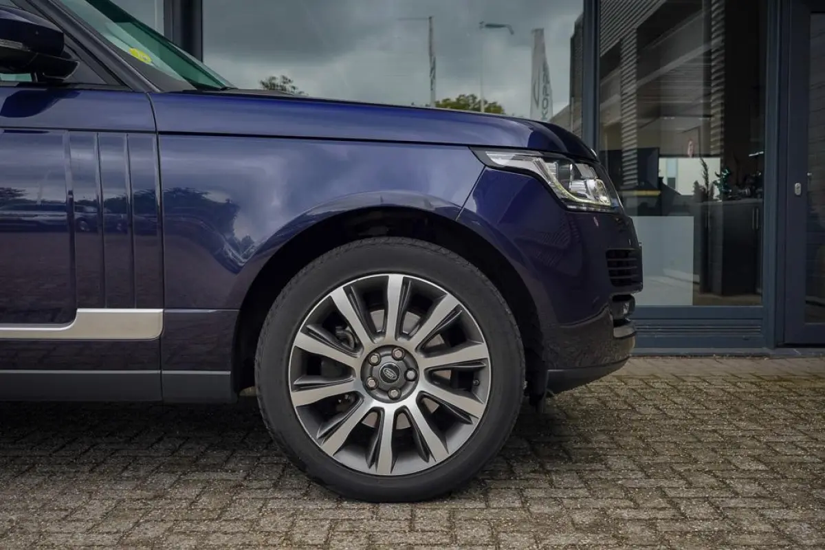 3.0 TDV6 Vogue / Pano / Trekhaak / NL Auto / Vol. Onderhouden