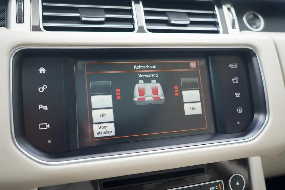 3.0 TDV6 Vogue / Pano / Trekhaak / NL Auto / Vol. Onderhouden