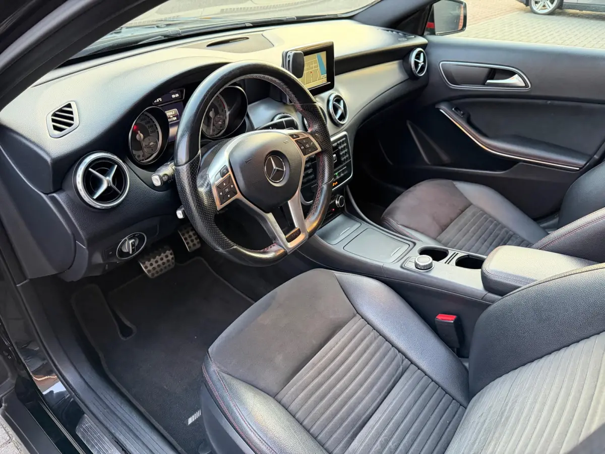 200 AMG AUT LED Pano Memory Navi