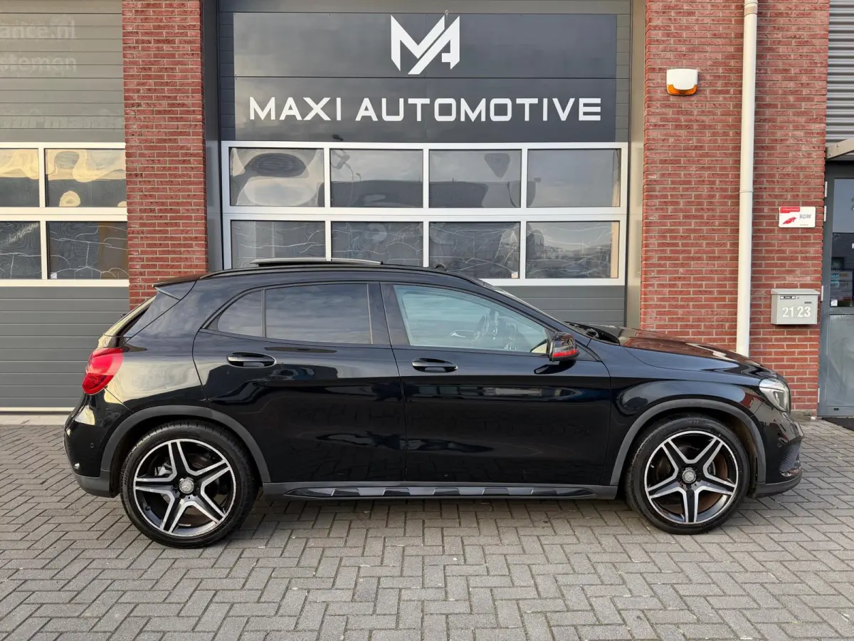200 AMG AUT LED Pano Memory Navi