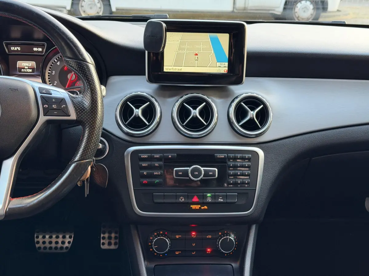 200 AMG AUT LED Pano Memory Navi