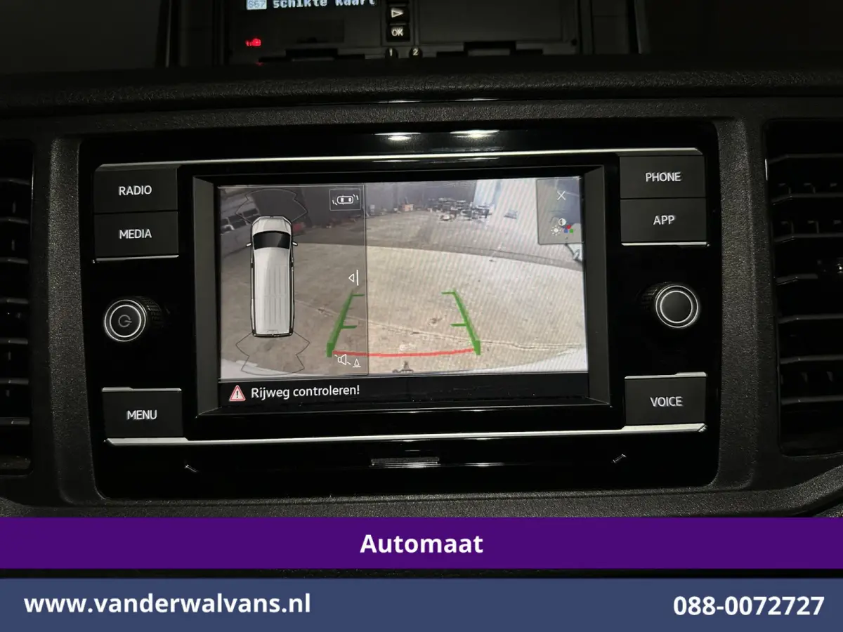 2.0 TDI 141pk Automaat L3H3 L2H2 Euro6 Airco | Camera | Apple Carplay | 3000kg Trekhaak | Adaptieve Cruisecontrol Android Auto, Chauffeursstoel, Parkeersensoren, Stoelverwarming, Tachograaf