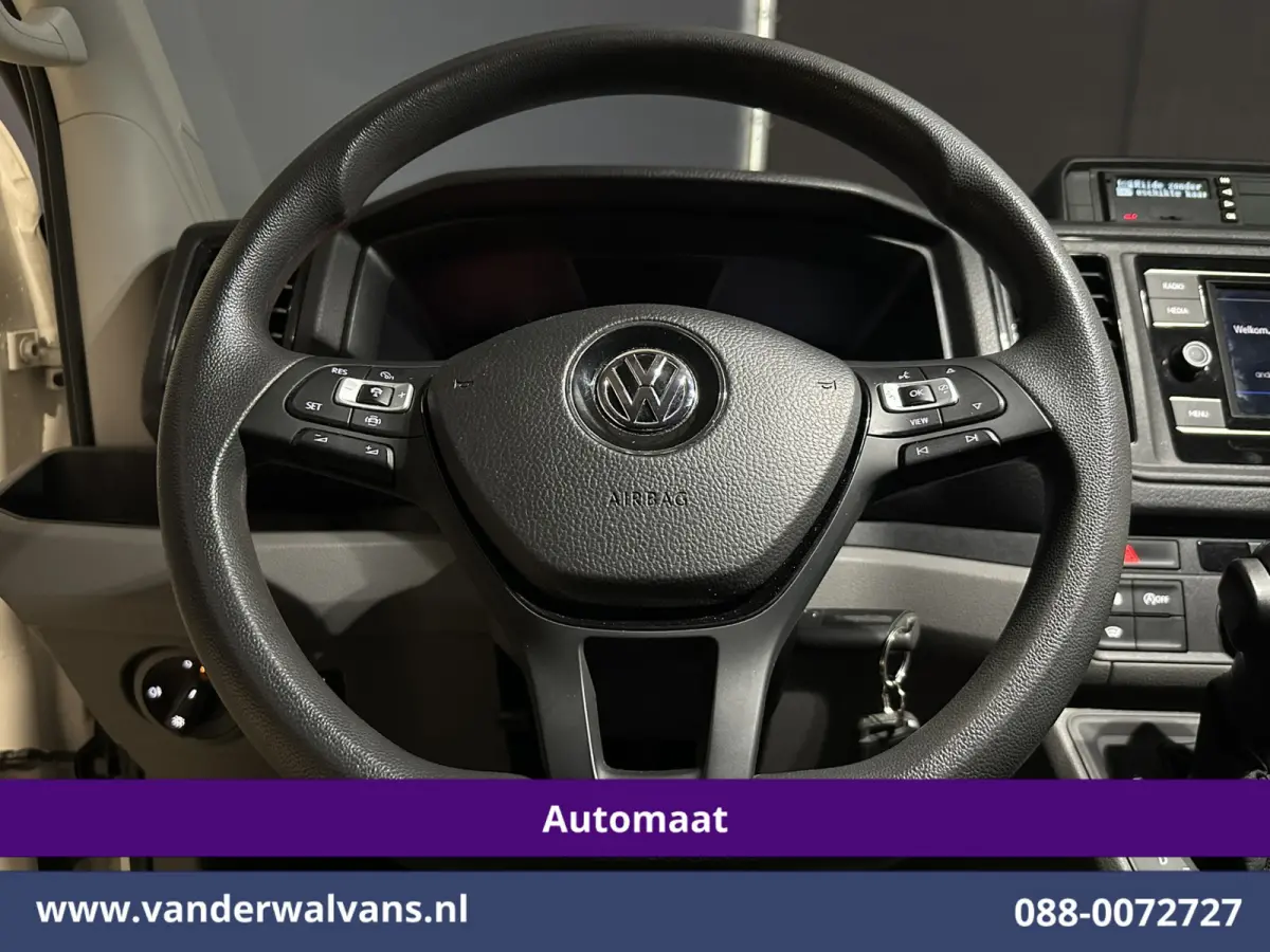 2.0 TDI 141pk Automaat L3H3 L2H2 Euro6 Airco | Camera | Apple Carplay | 3000kg Trekhaak | Adaptieve Cruisecontrol Android Auto, Chauffeursstoel, Parkeersensoren, Stoelverwarming, Tachograaf