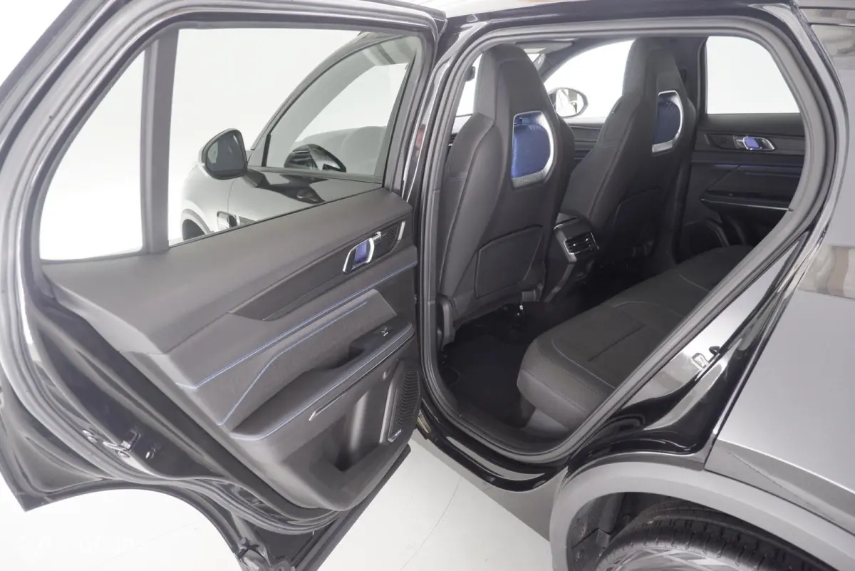1.5 PHEV Black Style|Zwarte hemel|rolhoes|pano|lmv20