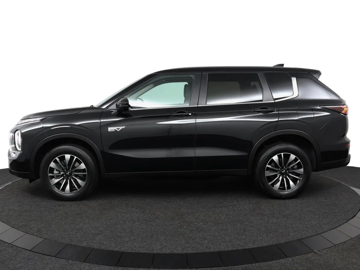 2.4 PHEV Intense | € 4.000 Korting! | 360° Camera | Adaptive Cruise Control | Bekleding Leder/Stof | Climate Control | Cruise Control | Navigatie | Stoel- en Stuurverwarming