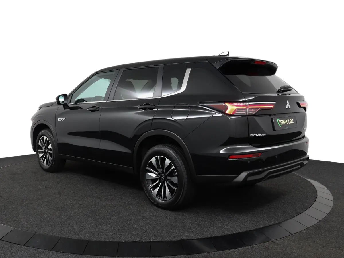 2.4 PHEV Intense | € 4.000 Korting! | 360° Camera | Adaptive Cruise Control | Bekleding Leder/Stof | Climate Control | Cruise Control | Navigatie | Stoel- en Stuurverwarming