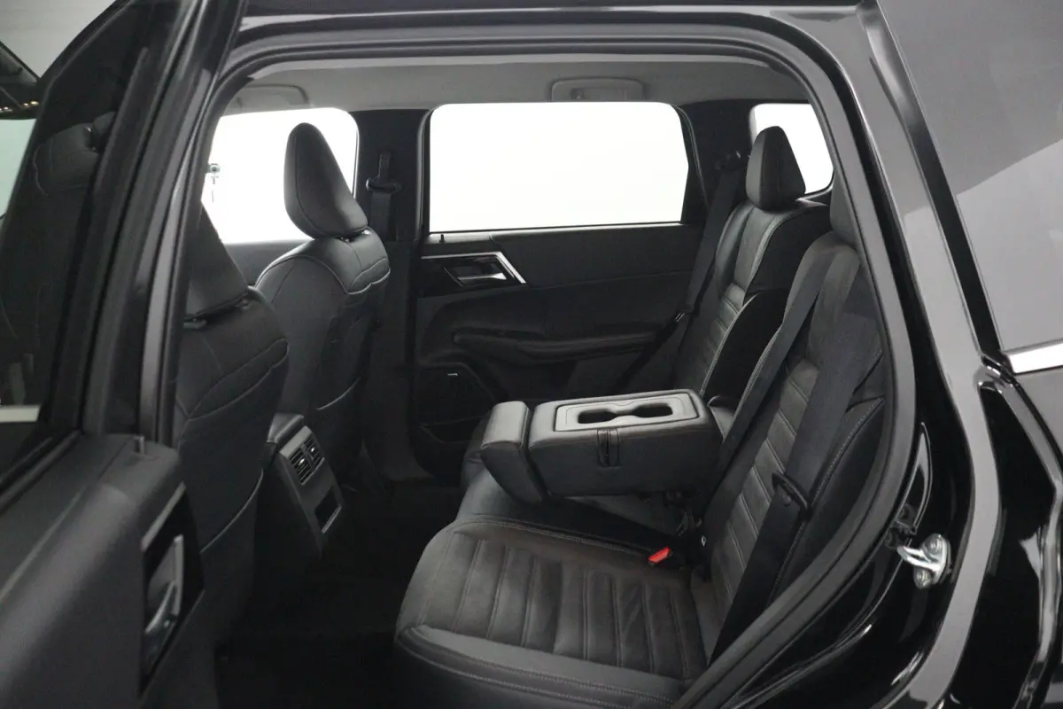 2.4 PHEV Intense | € 4.000 Korting! | 360° Camera | Adaptive Cruise Control | Bekleding Leder/Stof | Climate Control | Cruise Control | Navigatie | Stoel- en Stuurverwarming