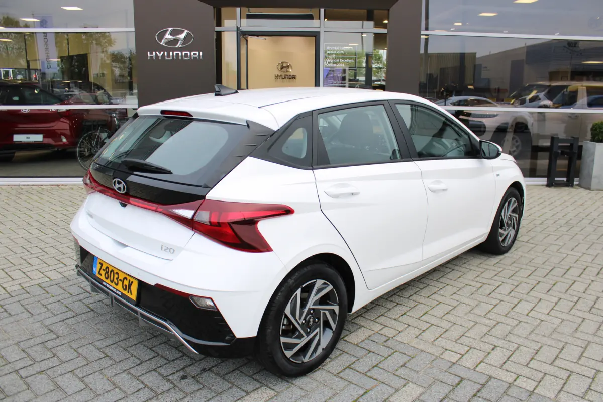1.0 T-GDI Mildhybride Comfort Smart | Navigatie | Lane Assist | Achteruitrijcamera | Airco | | Achteruitrijcamera | Airco | Alarm klasse 1(startblokkering)