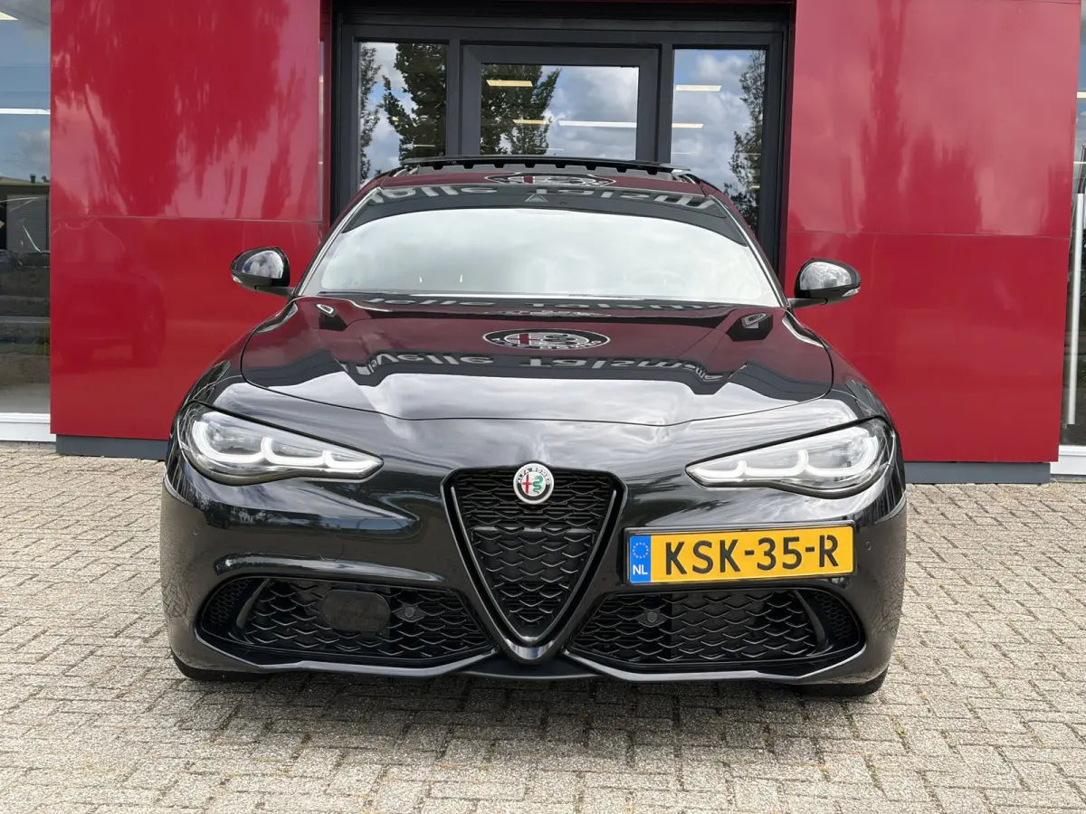 2.0 T GME AWD Veloce | Panoramadak | 19" Velgen | Camera