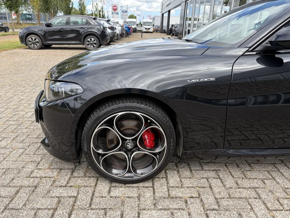 2.0 T GME AWD Veloce | Panoramadak | 19" Velgen | Camera
